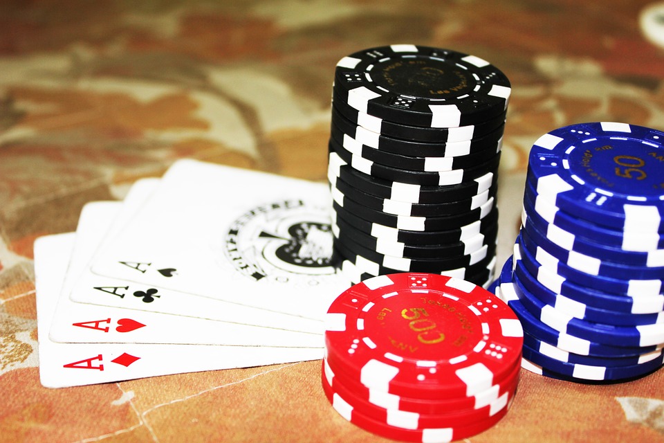 Poker Gambling Table